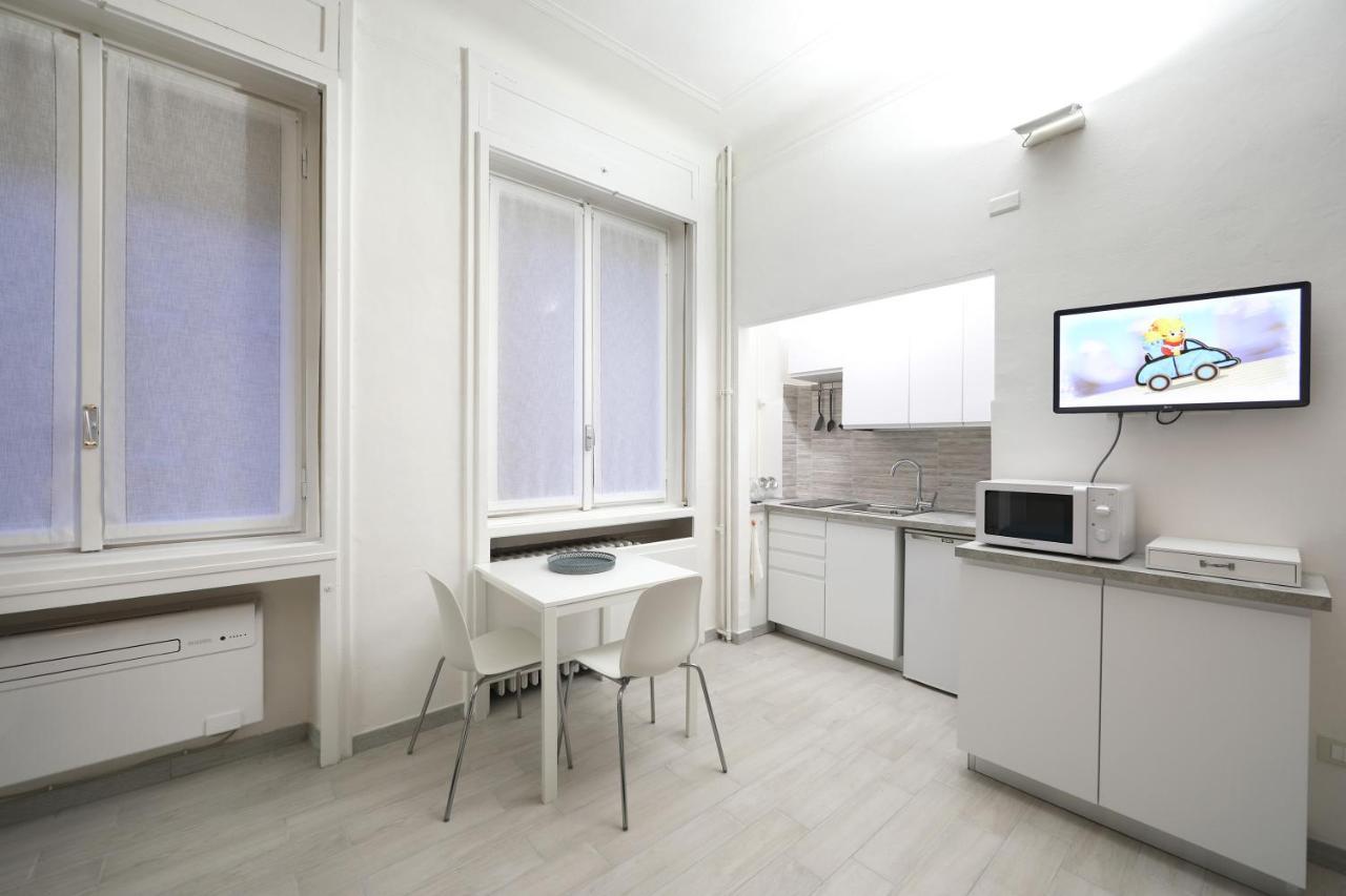 Casajulienne Appartement Milaan Buitenkant foto